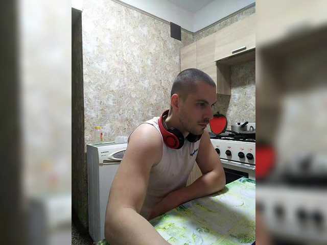 Live sex webcam photo for f1tness-man #291016734