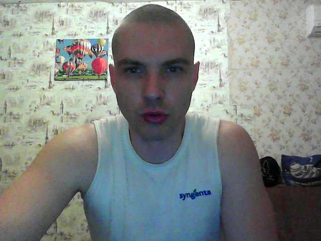 Live sex webcam photo for f1tness-man #291320604