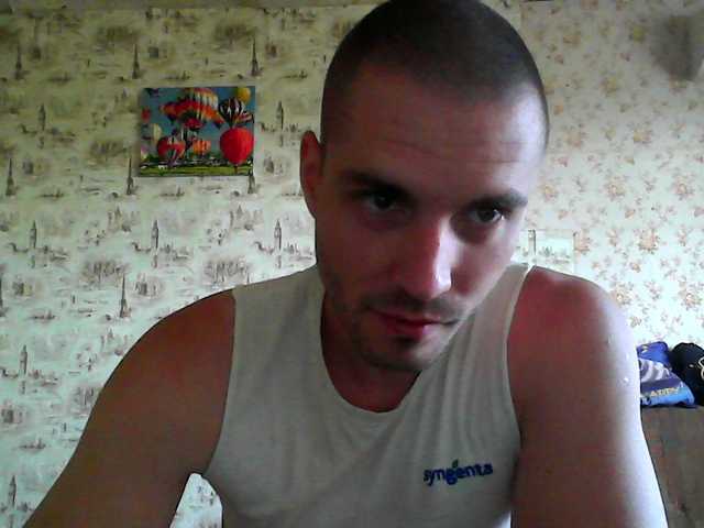 Live sex webcam photo for f1tness-man #291494669