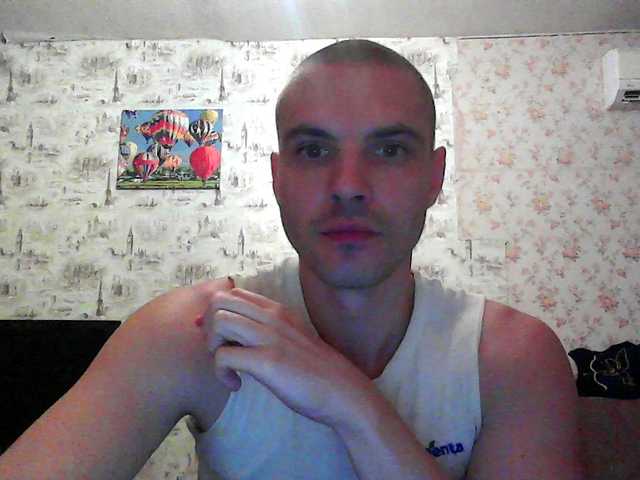 Live sex webcam photo for f1tness-man #291536932