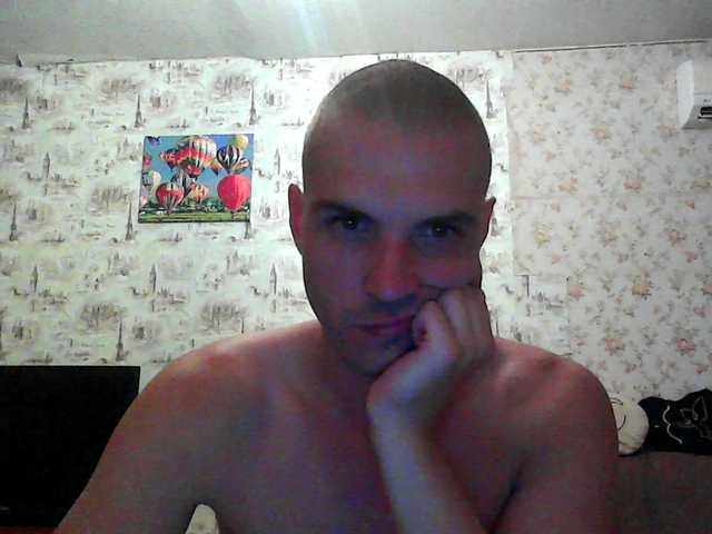 Live sex webcam photo for f1tness-man #291556934