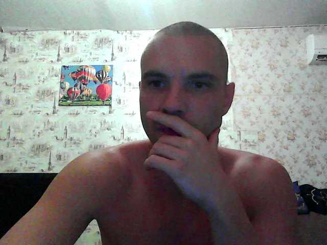 Live sex webcam photo for f1tness-man #291604128