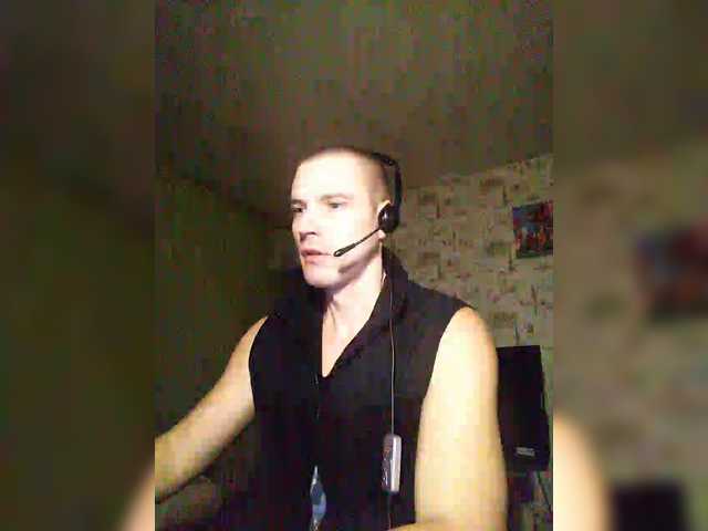 Live sex webcam photo for f1tness-man #292103503