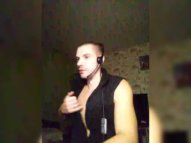 Live sex webcam photo for f1tness-man #292139227