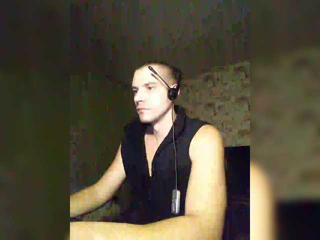 Live sex webcam photo for f1tness-man #292172731