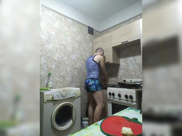 Live sex webcam photo for f1tness-man #292243443