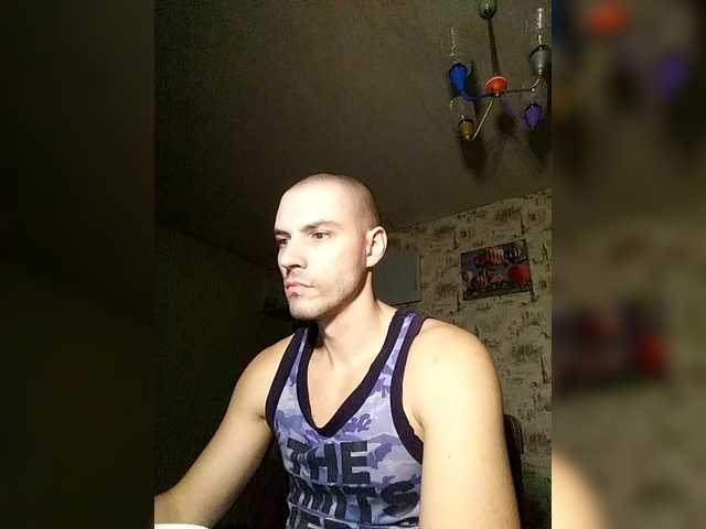 Live sex webcam photo for f1tness-man #292404589