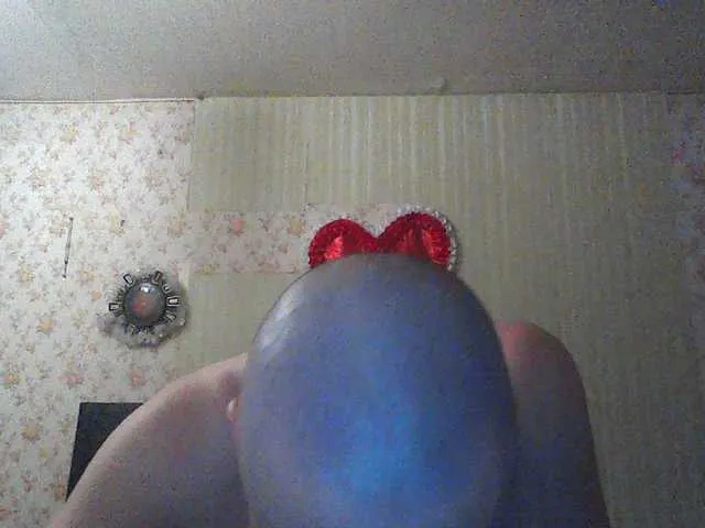 Live sex webcam photo for f1tness-man #293785623