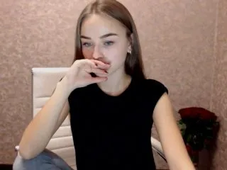 Live sex webcam photo for faerie9999999 #143436316