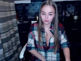 Live sex webcam photo for faerie9999999 #200099821