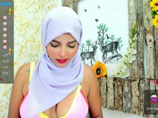 Live sex webcam photo for falakhab- #276275178