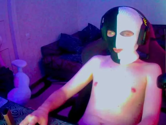 Live sex webcam photo for fame #290621447