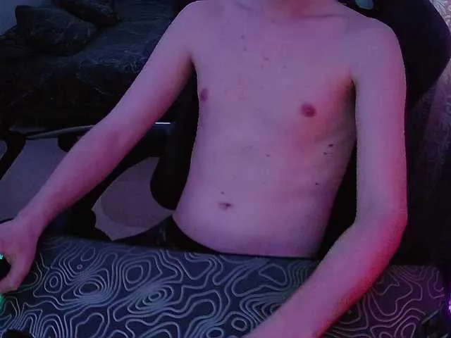 Live sex webcam photo for fame #293593983