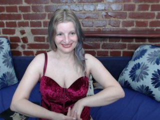 Live sex webcam photo for fantasylilla #155903547