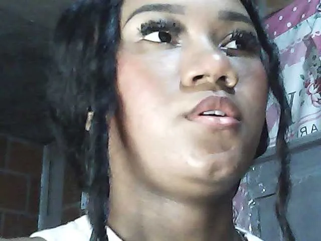 Live sex webcam photo for fariana #291032047