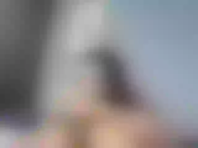 Live sex webcam photo for farianaall #291355684
