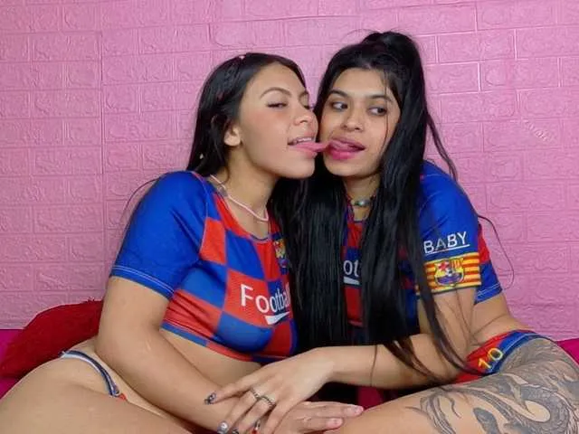 Live sex webcam photo for farianaall #292256912