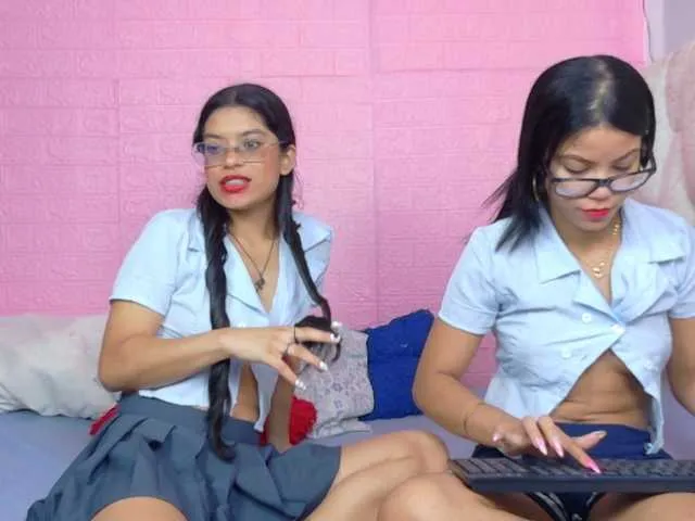 Live sex webcam photo for farianachocolatecrememia #291564160
