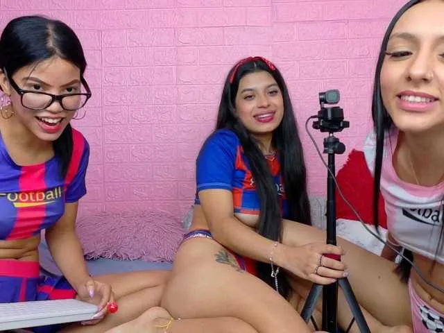 Live sex webcam photo for farianachocolatecrememia #291786330