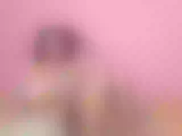 Live sex webcam photo for farianachocolatecrememia #291881387