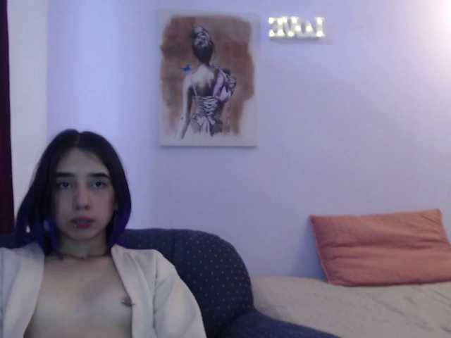 Live sex webcam photo for farinabertuci #274322644