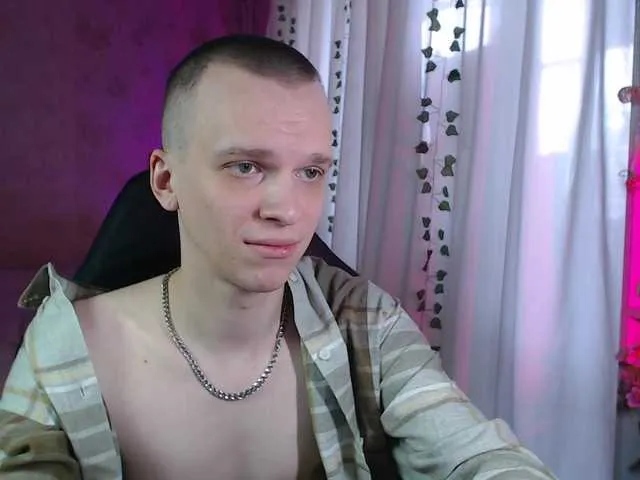 Live sex webcam photo for fearlessboy #291307088