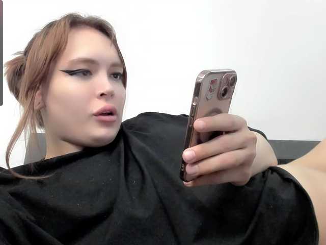 Live sex webcam photo for fem-to #292217353