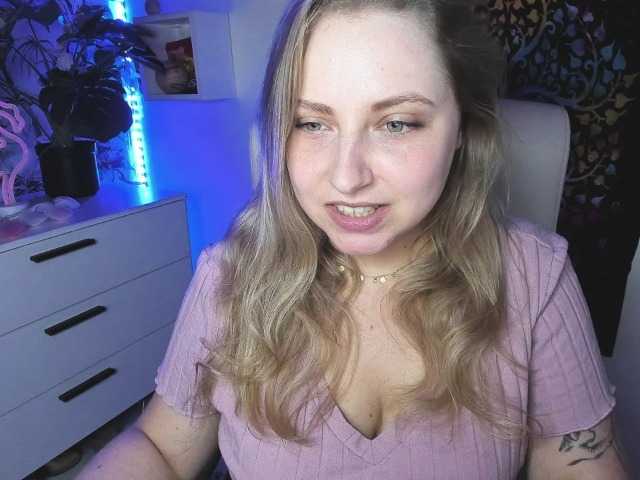 Live sex webcam photo for femmemaggie #276550874