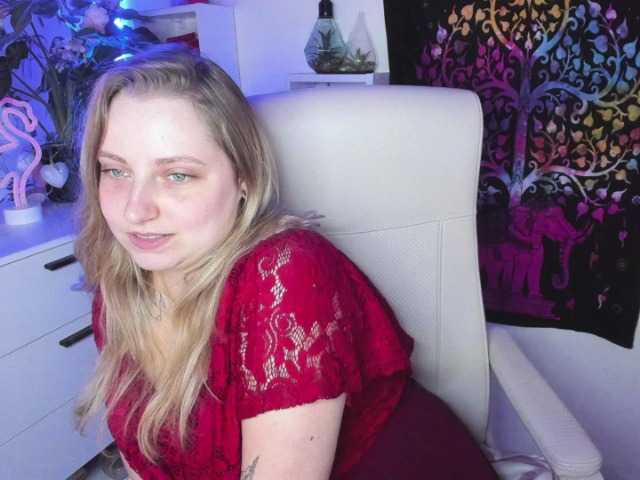 Live sex webcam photo for femmemaggie #276745908