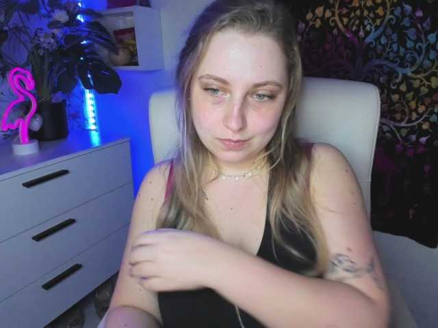 Live sex webcam photo for femmemaggie #276866894