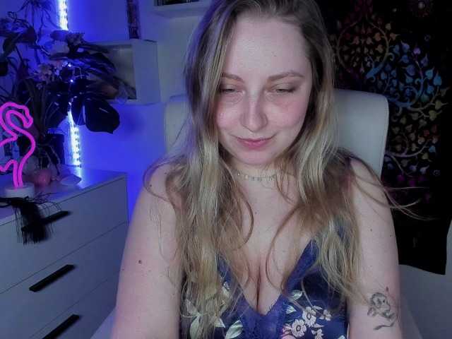 Live sex webcam photo for femmemaggie #277470361