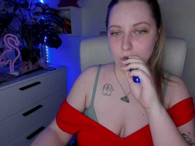 Live sex webcam photo for femmemaggie #277578784