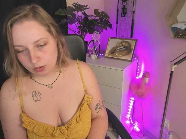 Live sex webcam photo for femmemaggie #278050261