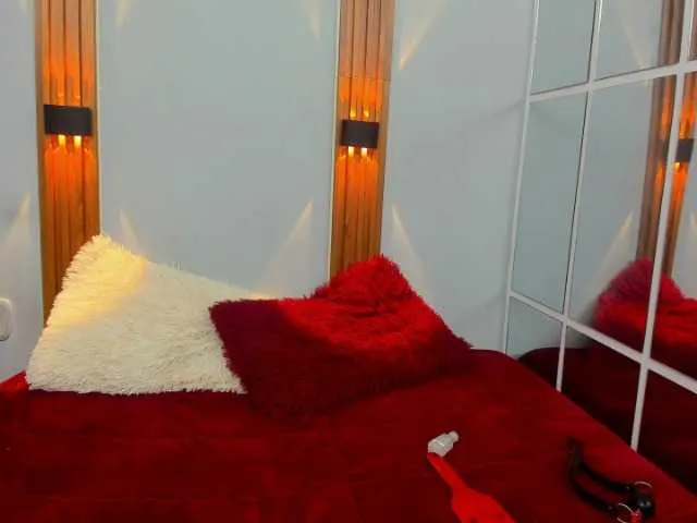 Live sex webcam photo for ferenanda-ss #290768874