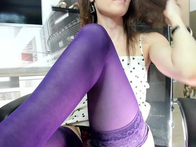 Live sex webcam photo for firstMaja #290456680