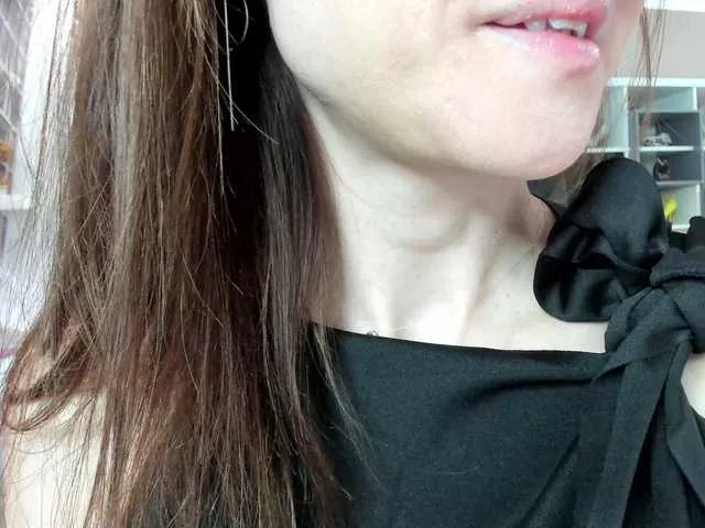 Live sex webcam photo for firstMaja #291050192