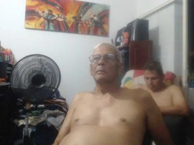 Live sex webcam photo for fistinsexfuture #277700670