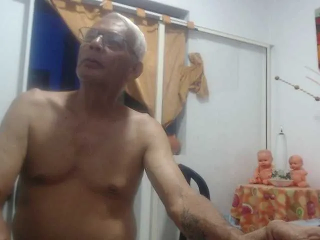 Live sex webcam photo for fistinsexfuture #277848583