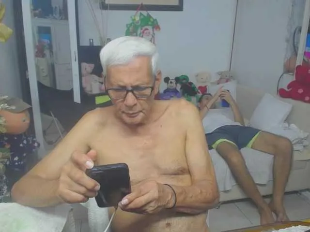 Live sex webcam photo for fistinsexfuture #290576237