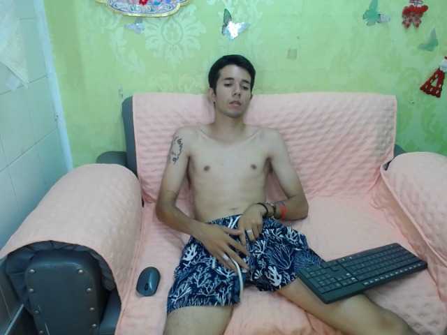 Live sex webcam photo for flaco-ardientecol #277103717