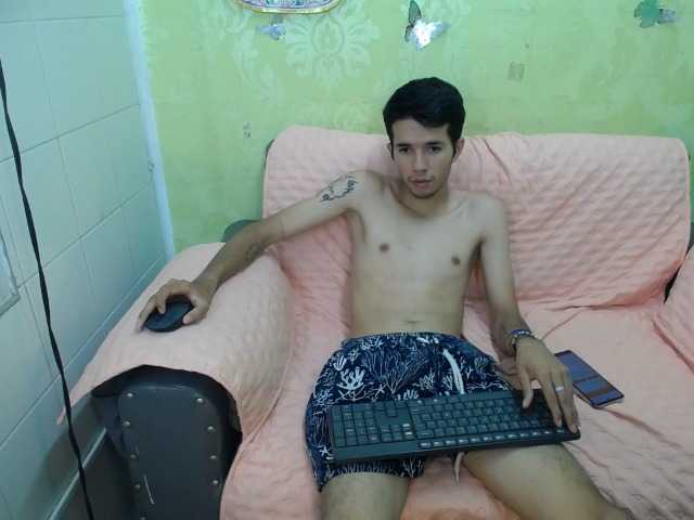 Live sex webcam photo for flaco-ardientecol #277122563