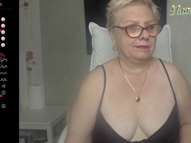 Live sex webcam photo for flamepussy #276198477