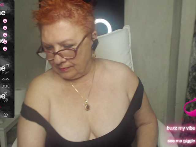 Live sex webcam photo for flamepussy #276468840