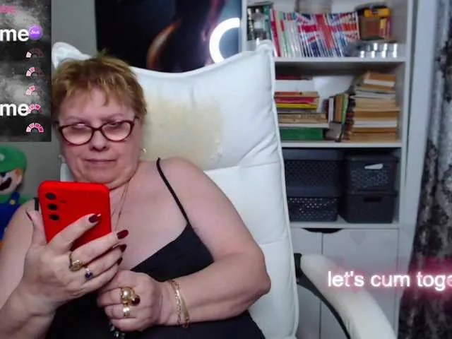 Live sex webcam photo for flamepussy #290454554