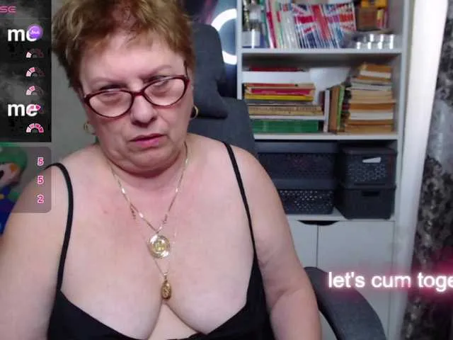 Live sex webcam photo for flamepussy #290620974
