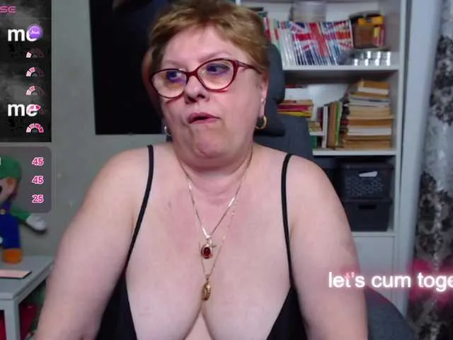 Live sex webcam photo for flamepussy #290656635