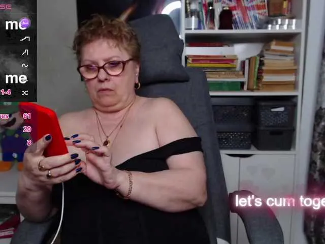 Live sex webcam photo for flamepussy #290739794