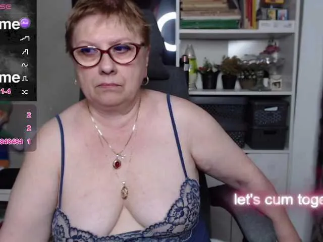 Live sex webcam photo for flamepussy #291365069