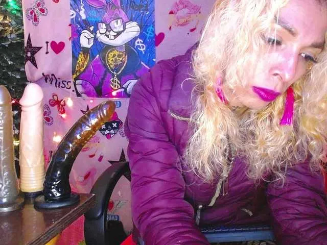 Live sex webcam photo for flaquitacoral #290567145