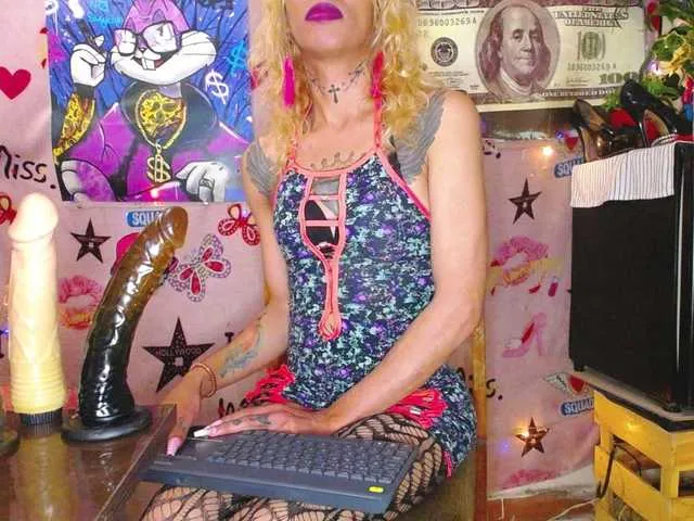 Live sex webcam photo for flaquitacoral #290677584